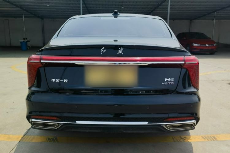 Used Hongqi H5 2025 2.0T Automatic Flag Edition – 500 000 Units Commemorative Version Exterior 1