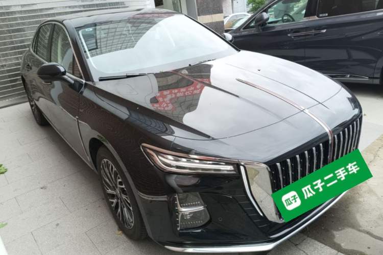 Used Hongqi H5 2025 2.0T Automatic Flag Edition – 500 000 Units Commemorative Version Exterior 1