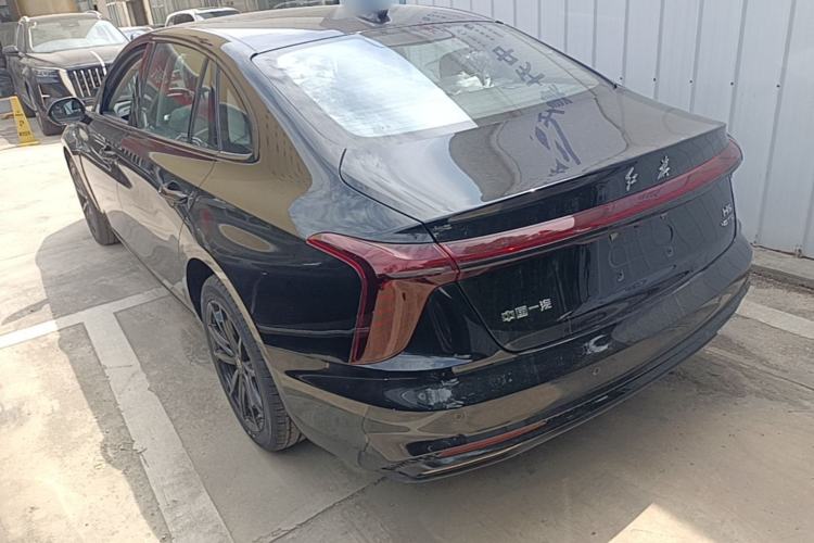 Used Hongqi H5 2025 2.0T Automatic Xuan Ying Edition Exterior 2