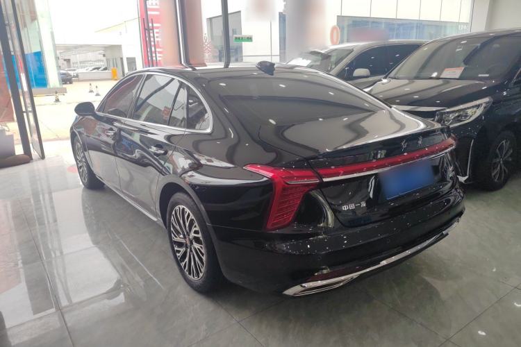 Used Hongqi H5 2025 2.0T Automatic Flag Edition – 500 000 Units Commemorative Version Exterior 3