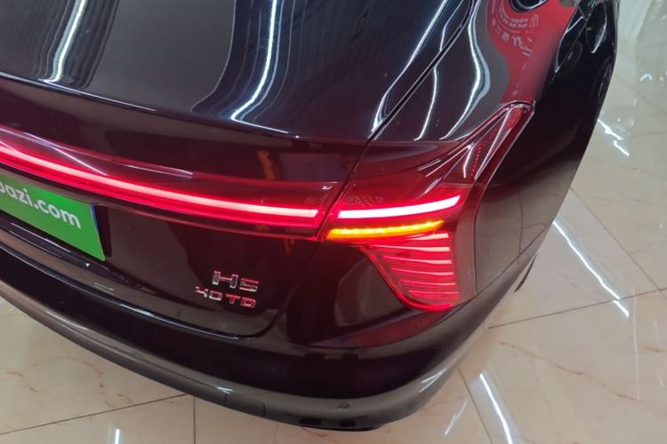 Used Hongqi H5 2025 2.0T Automatic Xuan Ying Edition Exterior 3