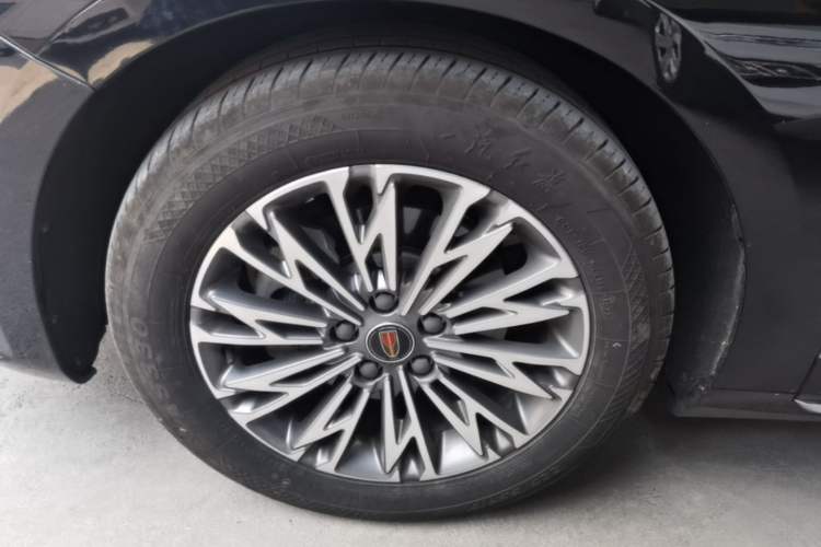 Used Hongqi H5 2025 1.5T DCT Qiyun 500 000th Unit Commemorative Edition Exterior 4