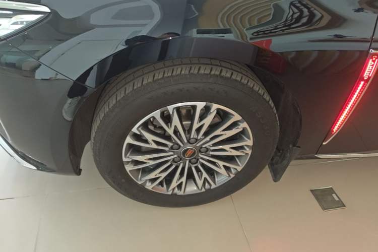 Used Hongqi H5 2025 1.5T DCT Qiyun 500 000th Unit Commemorative Edition Exterior 4