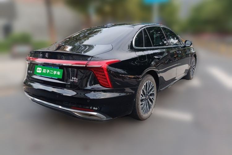 Used Hongqi H5 2025 2.0T Automatic Flag Edition – 500 000 Units Commemorative Version Exterior 5