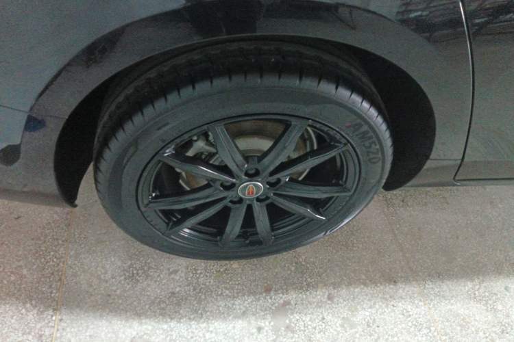 Used Hongqi H5 2025 1.5T DCT Xuan Ying Edition Exterior 5