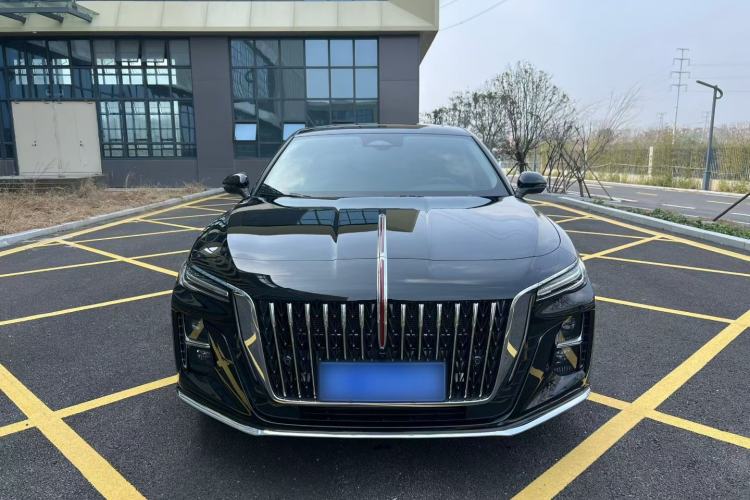 Used Hongqi H5 2025 2.0T Automatic Flag Edition – 500 000 Units Commemorative Version Exterior 5