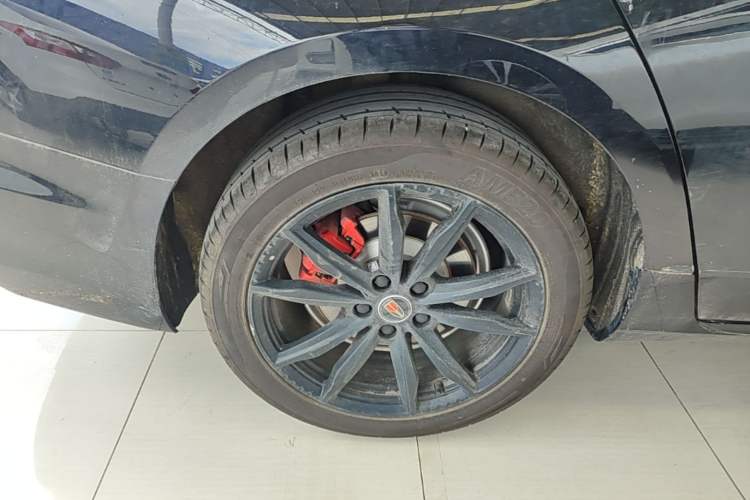 Used Hongqi H5 2025 Model 1.5T DCT Xuan Ying 2 Million Units Commemorative Edition Exterior 5