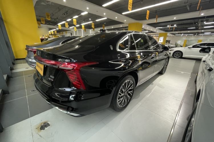 Used Hongqi H5 2025 2.0T Automatic Flag Edition – 500 000 Units Commemorative Version Exterior 5