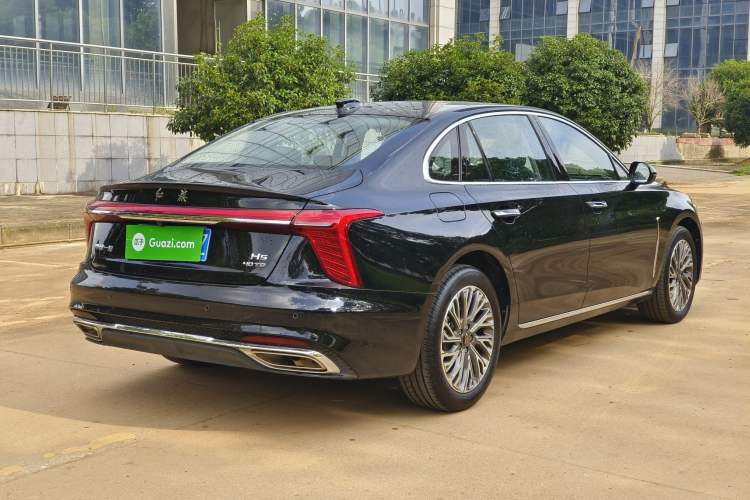 Used Hongqi H5 2025 2.0T Automatic Flag Edition – 500 000 Units Commemorative Version Exterior 6
