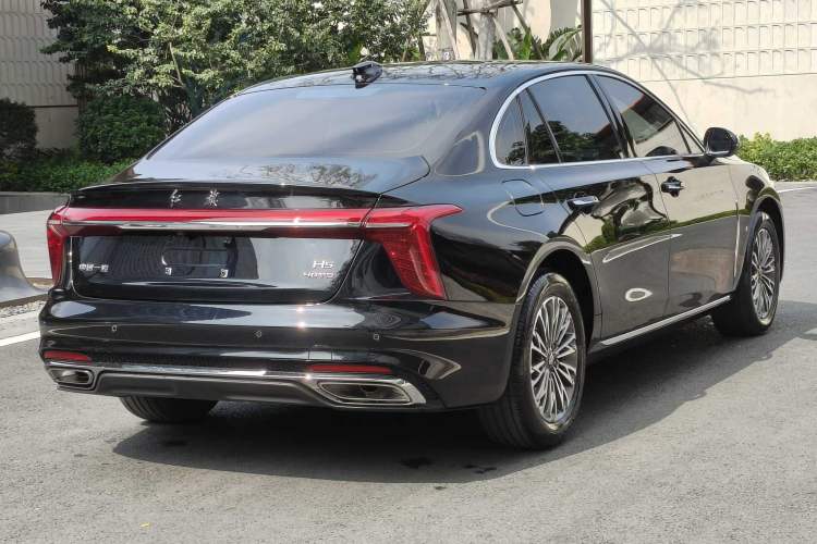 Used Hongqi H5 2025 2.0T Automatic Flagship 500 000th Unit Anniversary Edition Exterior 8