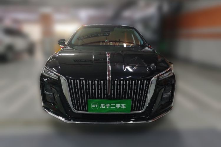Used Hongqi H5 2025 2.0T Automatic Flag Edition – 500 000 Units Commemorative Version Front
