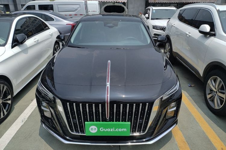 Used Hongqi H5 2025 2.0T Automatic Flag Edition – 500 000 Units Commemorative Version Front