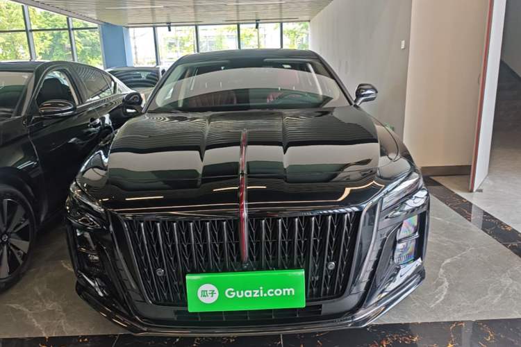 Used Hongqi H5 2025 1.5T DCT Xuan Ying Edition Front