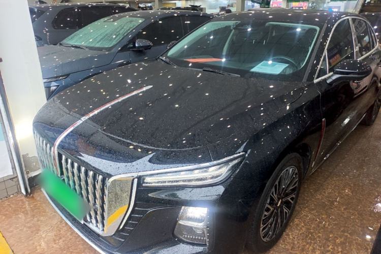 Used Hongqi H5 2025 2.0T Automatic Flag Edition – 500 000 Units Commemorative Version Front