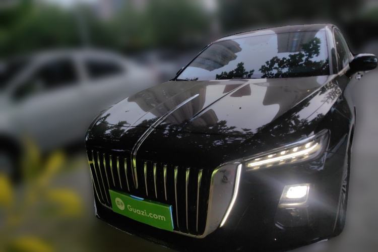 Used Hongqi H5 2025 2.0T Automatic Flagship 500 000th Unit Anniversary Edition Front