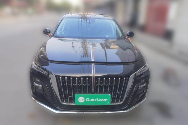 Used Hongqi H5 2025 2.0T Automatic Flag Edition – 500 000 Units Commemorative Version Front