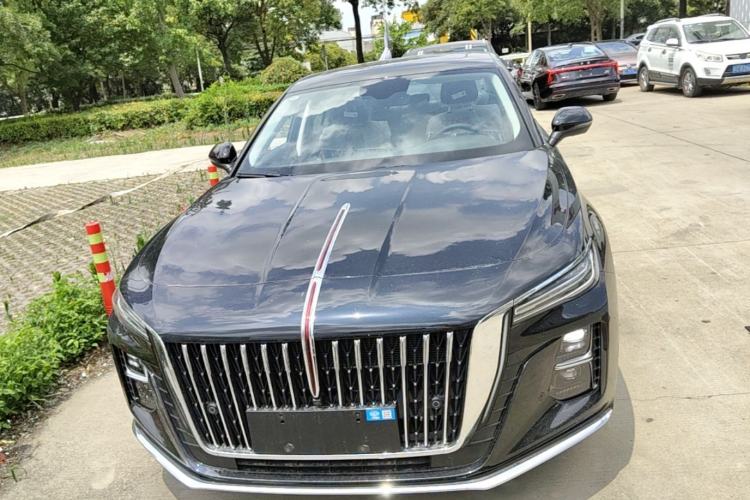 Used Hongqi H5 2025 1.5T DCT Qiyun 500 000th Unit Commemorative Edition Front