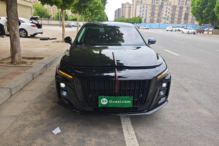 Used Hongqi H5 2025 2.0T Automatic Xuan Ying Edition Front