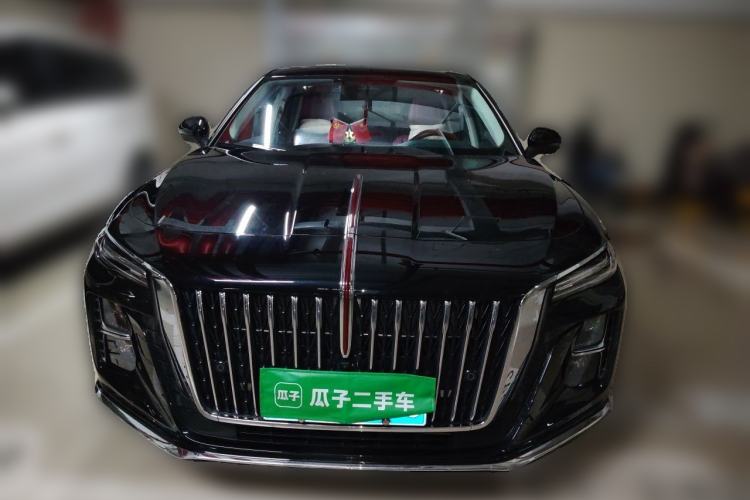 Used Hongqi H5 2025 2.0T Automatic Flag Edition – 500 000 Units Commemorative Version Front