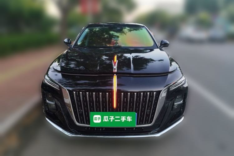 Used Hongqi H5 2025 2.0T Automatic Flag Edition – 500 000 Units Commemorative Version Front
