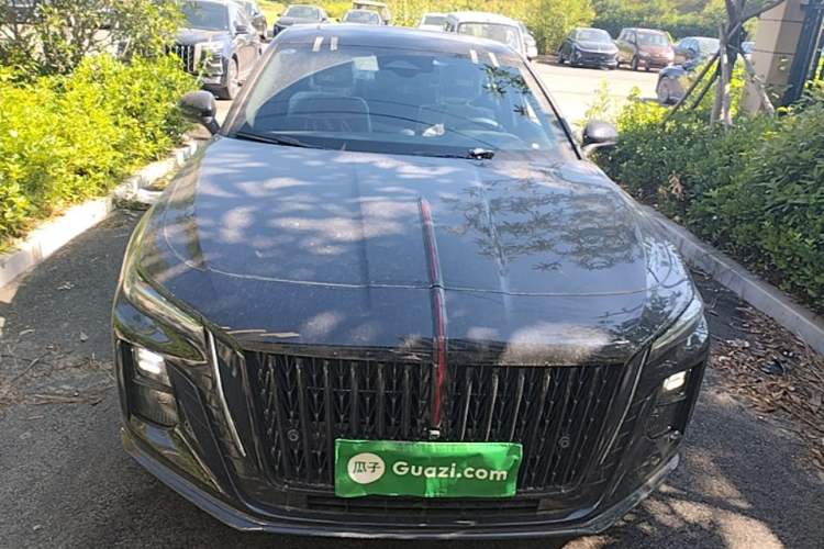 Used Hongqi H5 2025 2.0T Automatic Xuan Ying Edition Front
