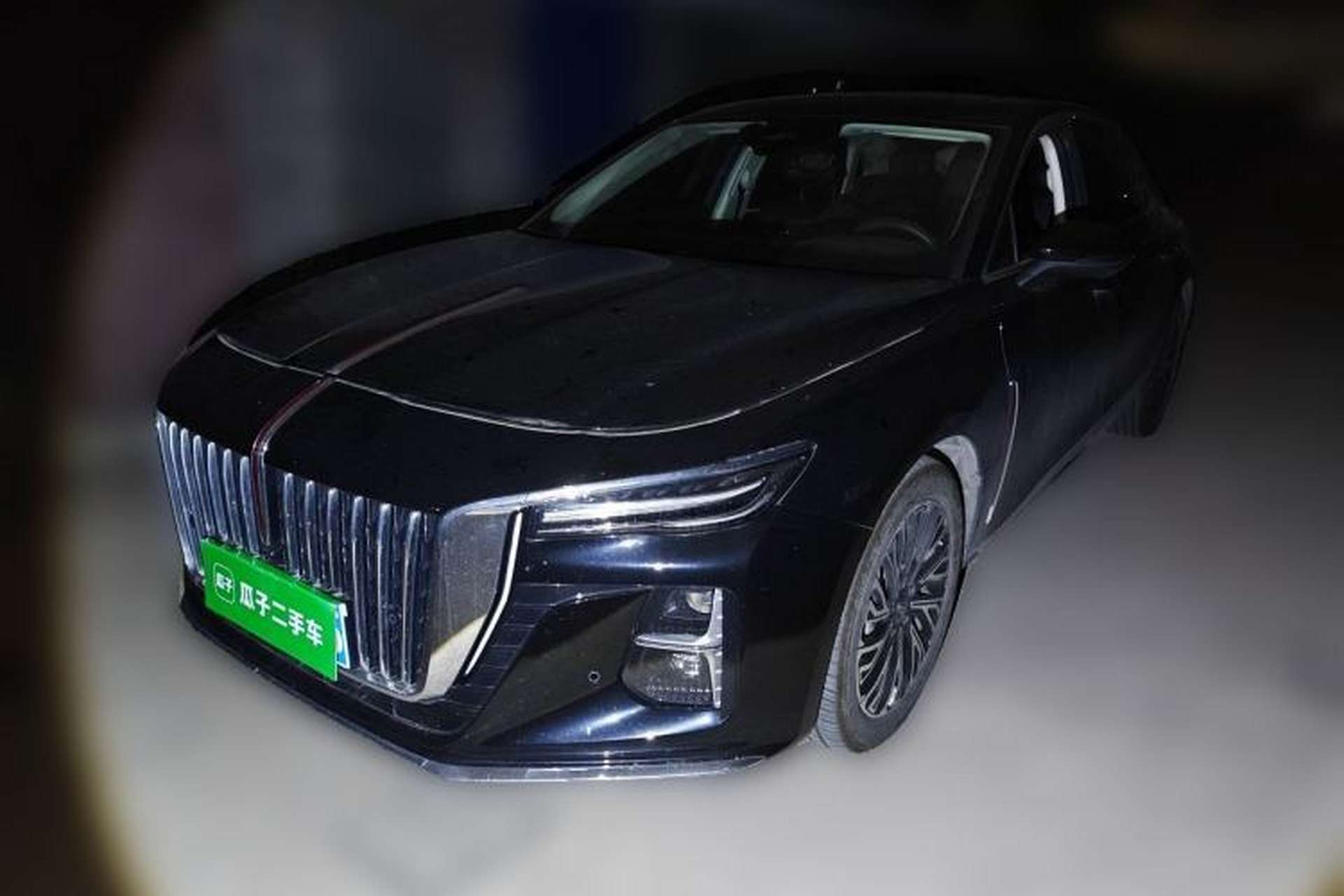 Used Hongqi H5 2025 2.0T Automatic Flag Edition – 500 000 Units Commemorative Version Front Left 45 Deg