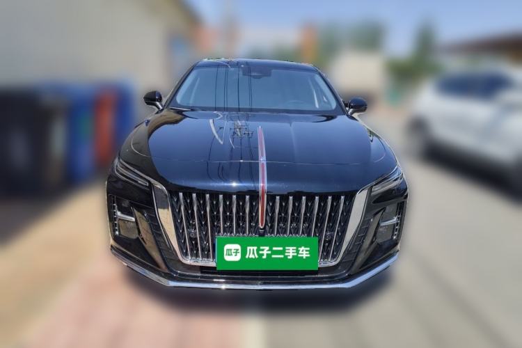 Used Hongqi H5 2025 2.0T Automatic Flag Edition – 500 000 Units Commemorative Version Front