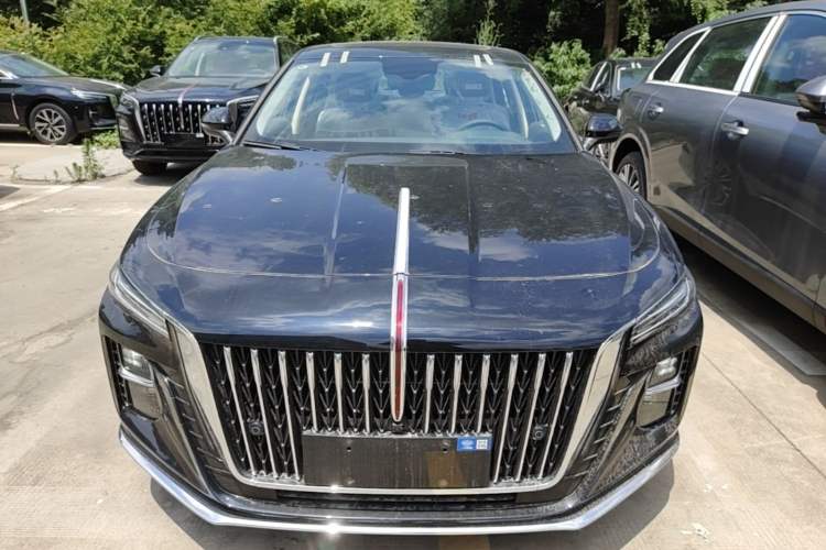 Used Hongqi H5 2025 1.5T DCT Qiyun 500 000th Unit Commemorative Edition Front