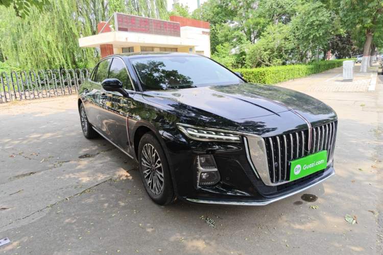 Used Hongqi H5 2025 1.5T DCT Qiyun 500 000th Unit Commemorative Edition Front Right 45 Deg
