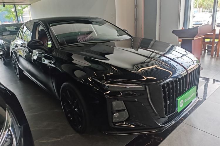Used Hongqi H5 2025 1.5T DCT Xuan Ying Edition Front Right 45 Deg