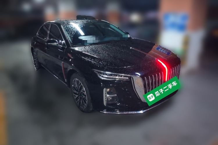 Used Hongqi H5 2025 2.0T Automatic Flag Edition – 500 000 Units Commemorative Version Front Right 45 Deg
