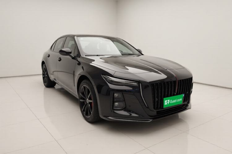 Used Hongqi H5 2025 Model 2.0T Automatic Xuan Ying 2 Million Units Commemorative Edition Front Right 45 Deg