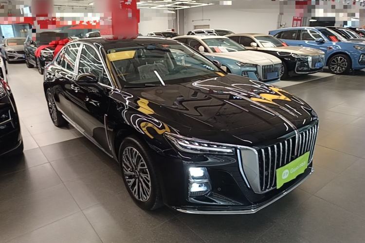 Used Hongqi H5 2025 2.0T Automatic Flag Edition – 500 000 Units Commemorative Version Front Right 45 Deg