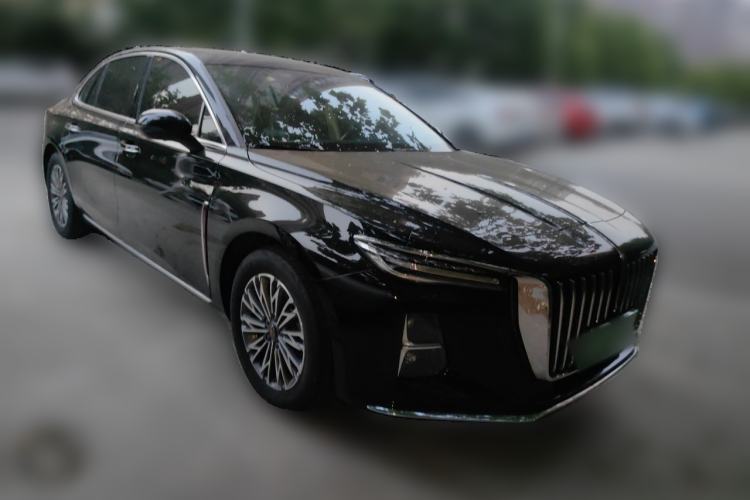 Used Hongqi H5 2025 2.0T Automatic Flagship 500 000th Unit Anniversary Edition Front Right 45 Deg