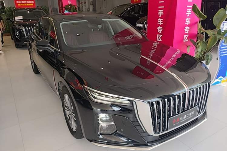 Used Hongqi H5 2025 1.5T DCT Qiyun 500 000th Unit Commemorative Edition Front Right 45 Deg