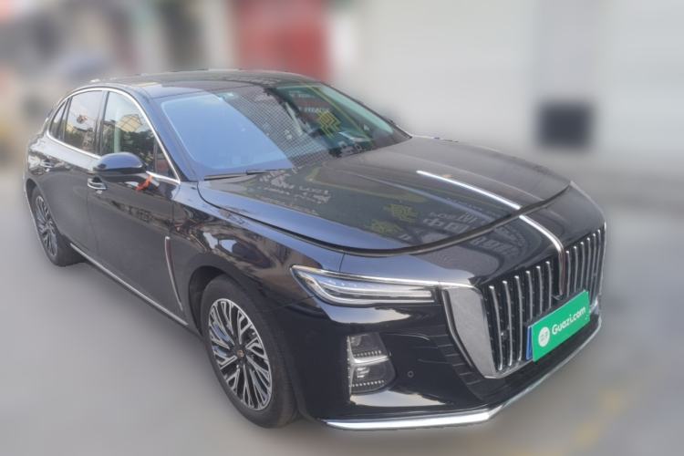 Used Hongqi H5 2025 2.0T Automatic Flag Edition – 500 000 Units Commemorative Version Front Right 45 Deg