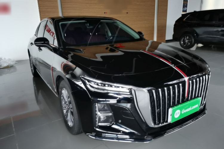 Used Hongqi H5 2025 1.5T DCT Qiyun 500 000th Unit Commemorative Edition Front Right 45 Deg