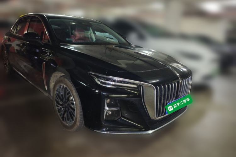Used Hongqi H5 2025 2.0T Automatic Flag Edition – 500 000 Units Commemorative Version Front Right 45 Deg