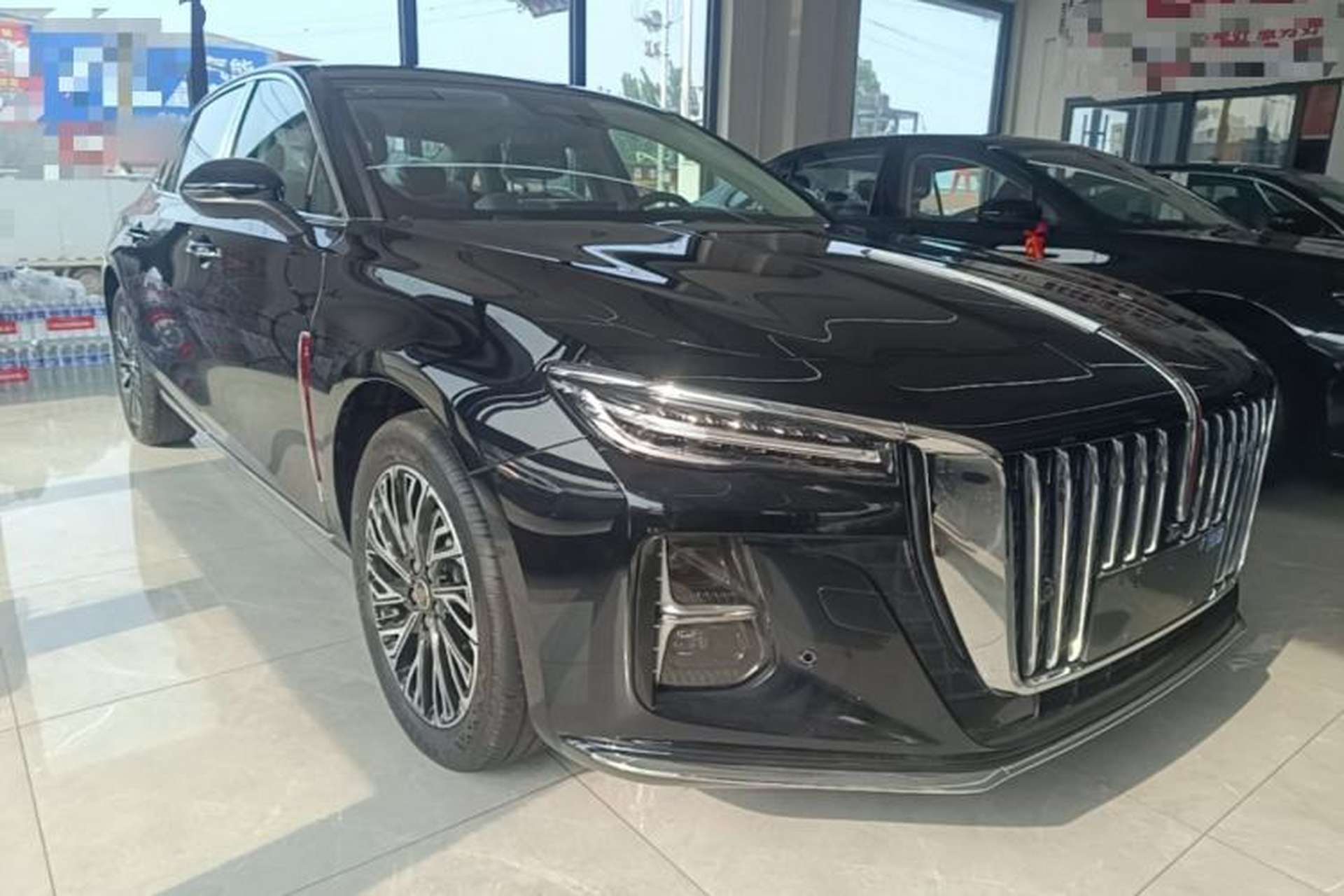 Used Hongqi H5 2025 2.0T Automatic Flag Edition – 500 000 Units Commemorative Version Front Right 45 Deg