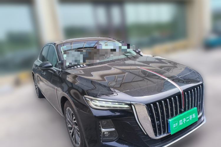 Used Hongqi H5 2025 2.0T Automatic Flag Edition – 500 000 Units Commemorative Version Front Right 45 Deg
