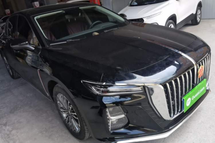 Used Hongqi H5 2025 1.5T DCT Qiyun 500 000th Unit Commemorative Edition Front Right 45 Deg