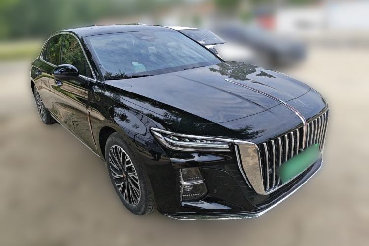 Used Hongqi H5 2025 2.0T Automatic Flag Edition – 500 000 Units Commemorative Version Front Right 45 Deg