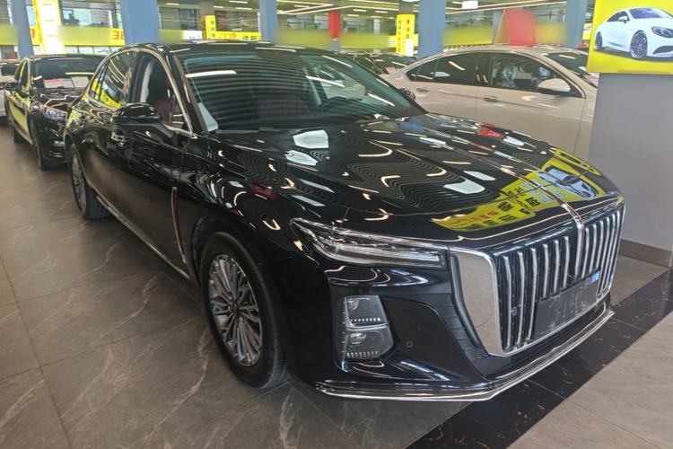 Used Hongqi H5 2025 1.5T DCT Qiyun 500 000th Unit Commemorative Edition Front Right 45 Deg