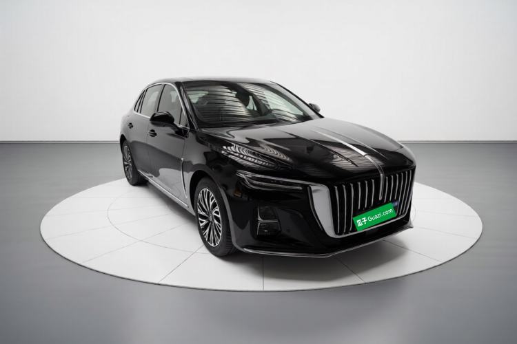 Used Hongqi H5 2025 2.0T Automatic Flag Edition – 500 000 Units Commemorative Version Front Right 45 Deg