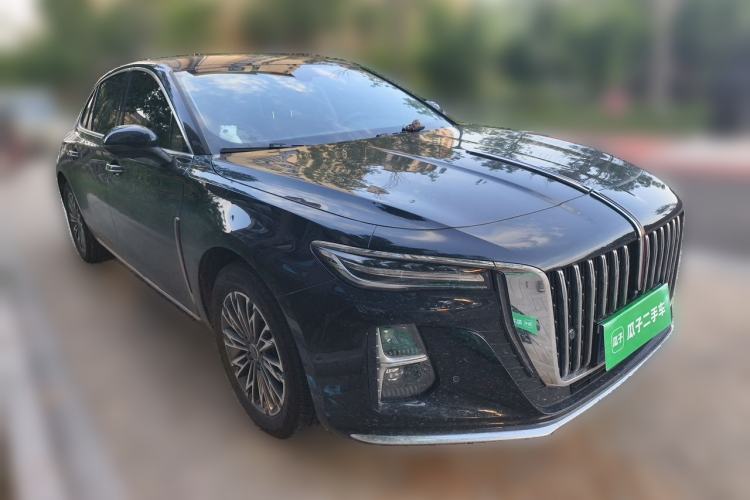 Used Hongqi H5 2025 1.5T DCT Qiyun 500 000th Unit Commemorative Edition Front Right 45 Deg