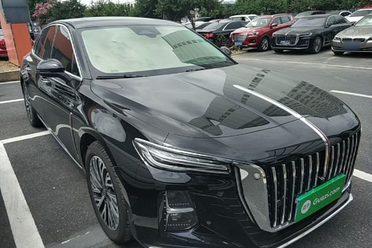 Used Hongqi H5 2025 2.0T Automatic Flag Edition – 500 000 Units Commemorative Version Front Right 45 Deg