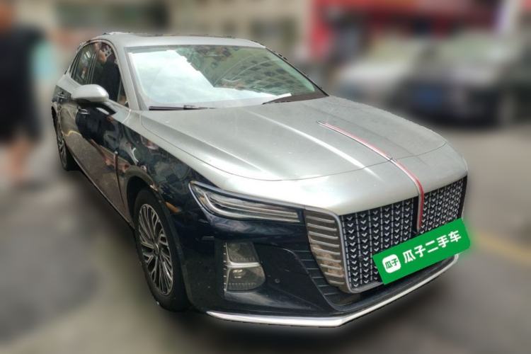 Used Hongqi H5 2025 2.0T Automatic Flag Edition – 500 000 Units Commemorative Version Front Right 45 Deg