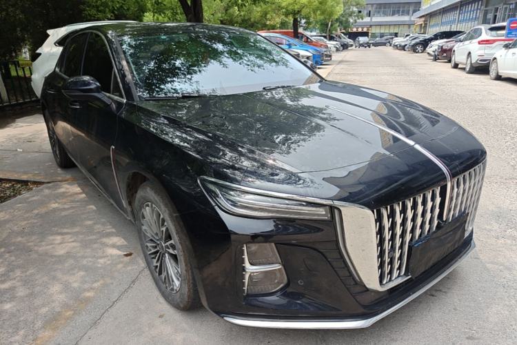 Used Hongqi H5 2025 1.5T DCT Qiyun 500 000th Unit Commemorative Edition Front Right 45 Deg