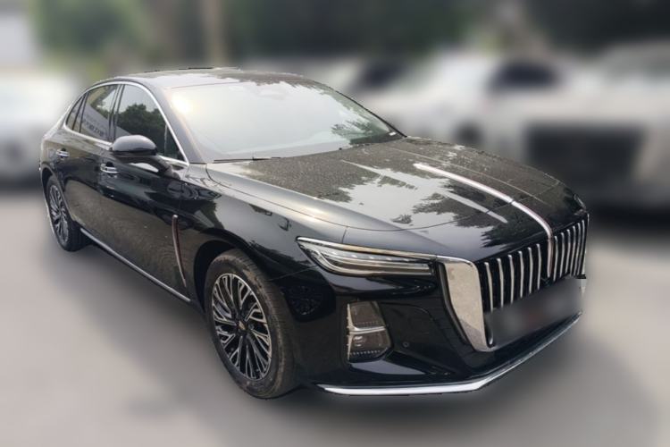 Used Hongqi H5 2025 2.0T Automatic Flag Edition – 500 000 Units Commemorative Version Front Right 45 Deg