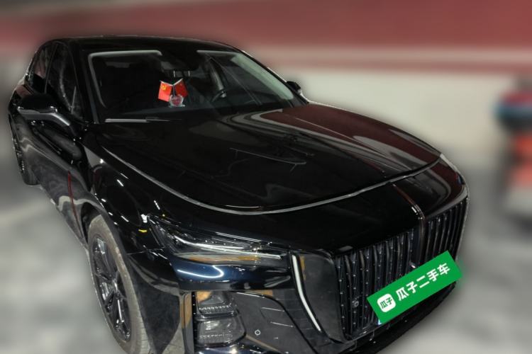 Used Hongqi H5 2025 1.5T DCT Xuan Ying Edition Front Right 45 Deg